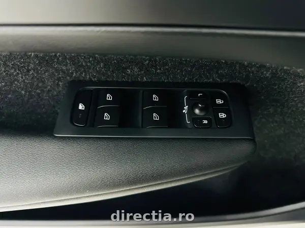 Poza anunț 11