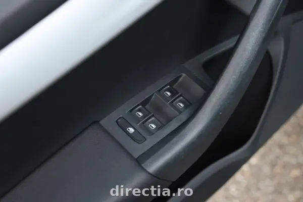 Poza anunț 18