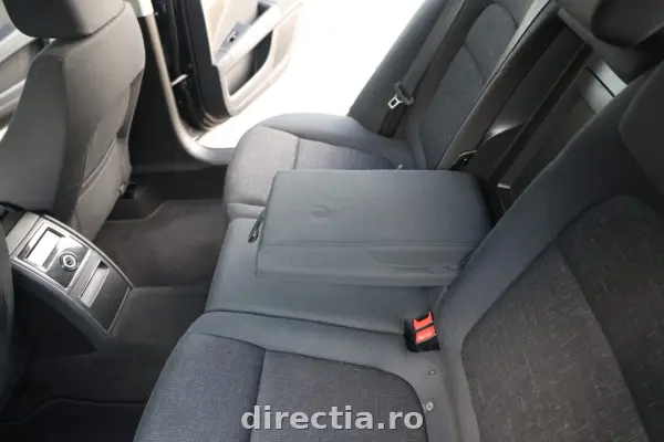 Poza anunț 28