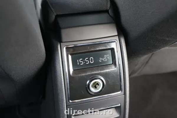 Poza anunț 12