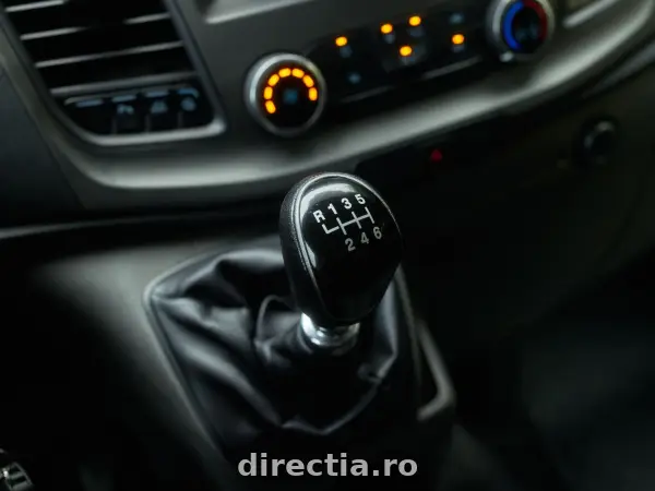 Poza anunț 14