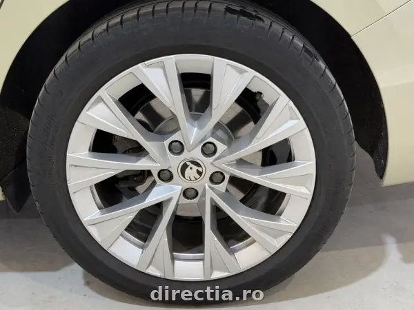Poza anunț 32