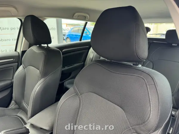 Poza anunț 12