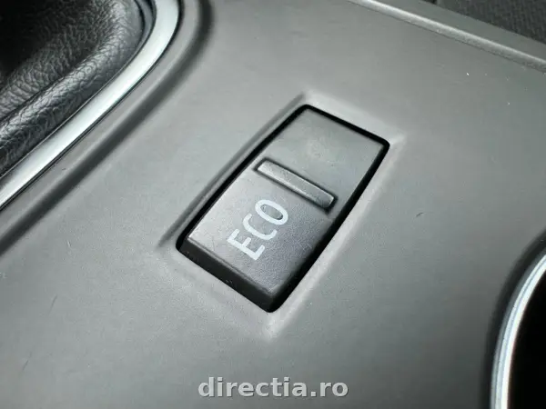 Poza anunț 24