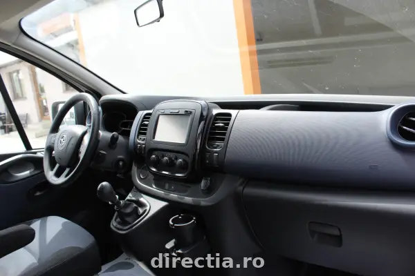 Poza anunț 12