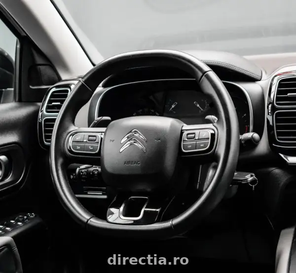 Poza anunț 9