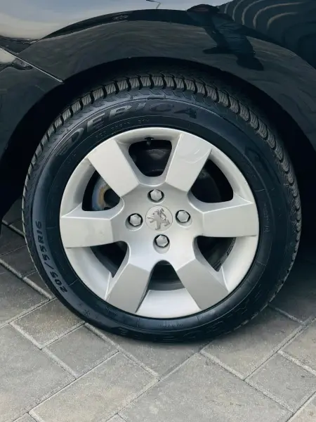 Poza anunț 9