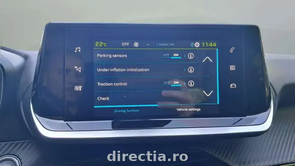 Poza anunț 12