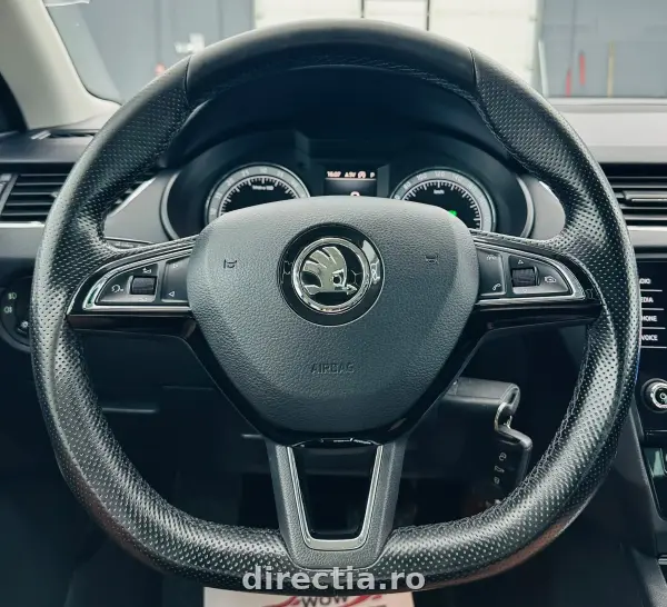 Poza anunț 36