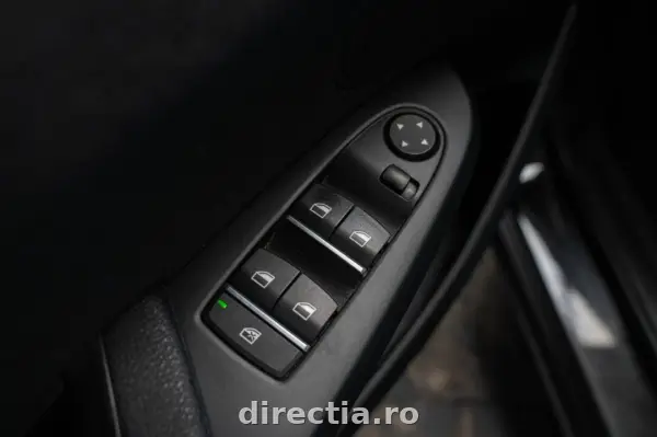 Poza anunț 11