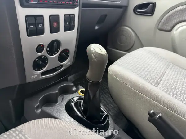 Poza anunț 13