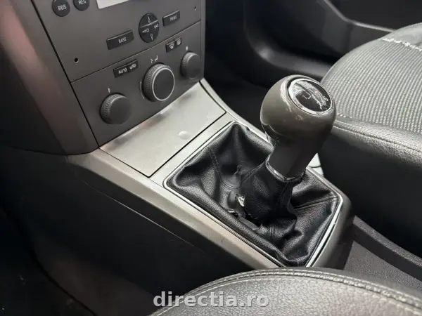 Poza anunț 16