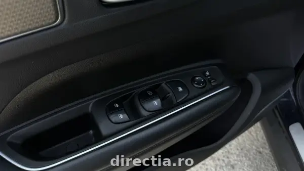 Poza anunț 28
