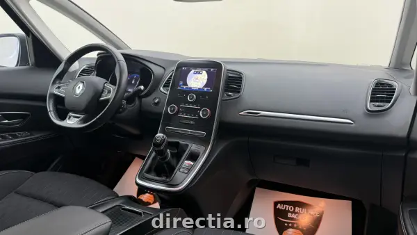 Poza anunț 12