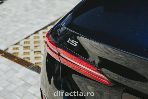 Poza anunț 19