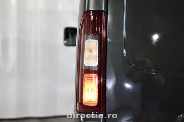 Poza anunț 33