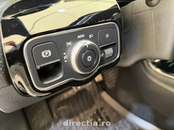 Poza anunț 32