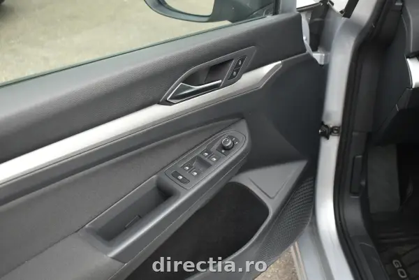 Poza anunț 14