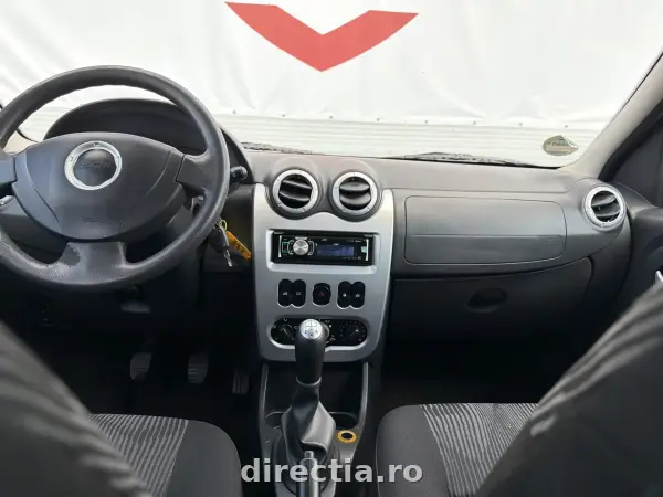 Poza anunț 12