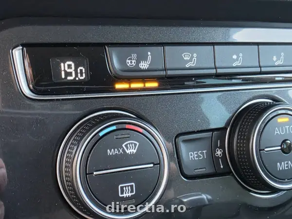Poza anunț 26