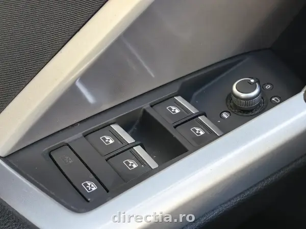 Poza anunț 26