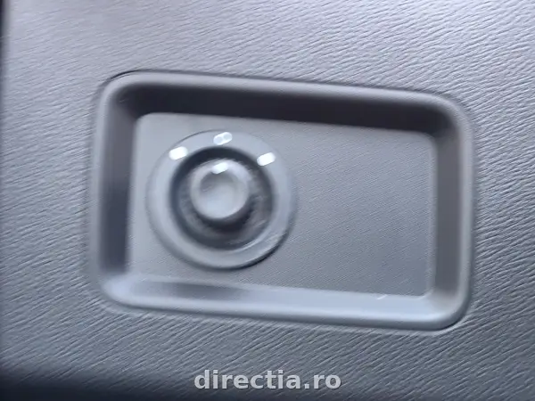 Poza anunț 25