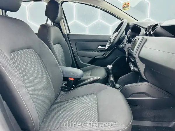 Poza anunț 17