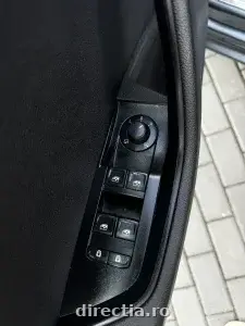 Poza anunț 18