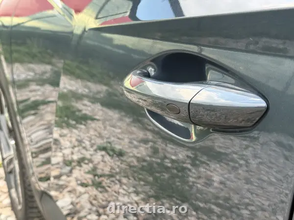 Poza anunț 12
