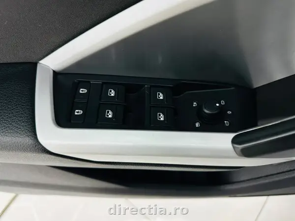 Poza anunț 11