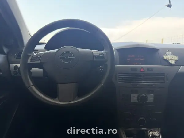 Poza anunț 11