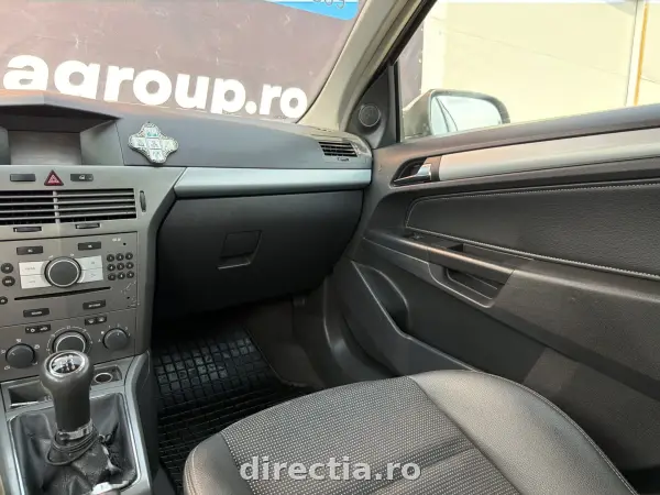 Poza anunț 13