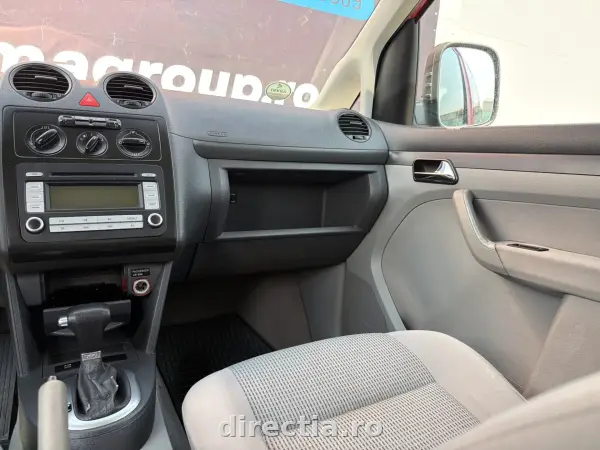 Poza anunț 13