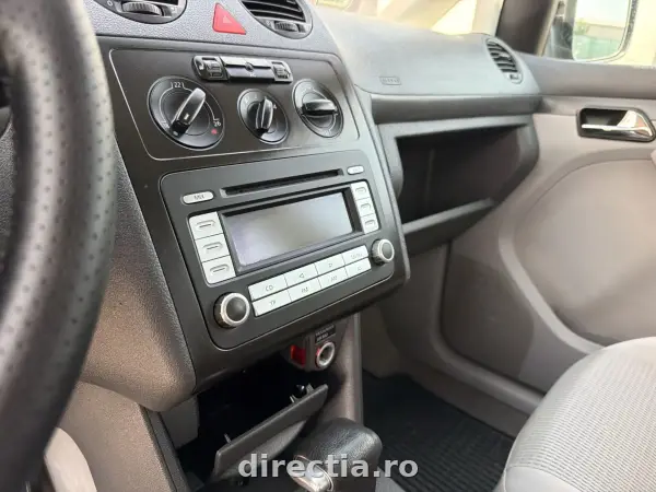 Poza anunț 16