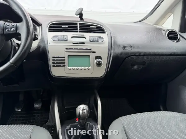 Poza anunț 13