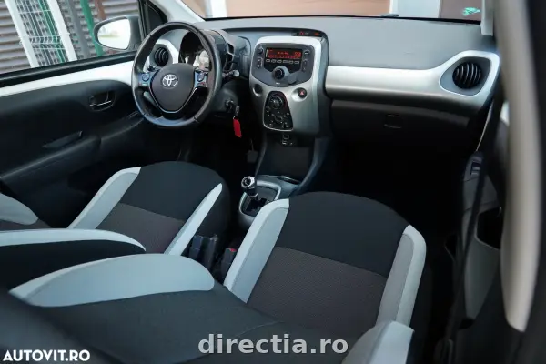 Poza anunț 11