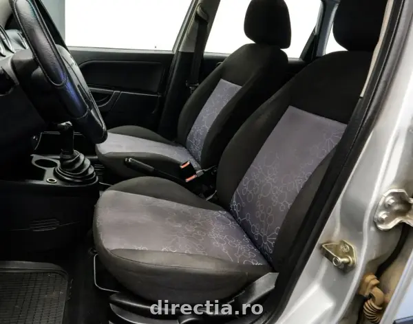 Poza anunț 13