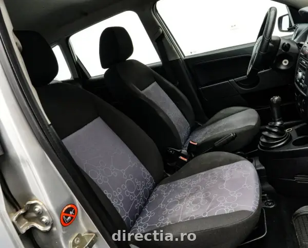 Poza anunț 14