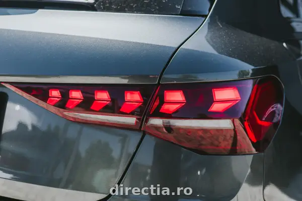 Poza anunț 15