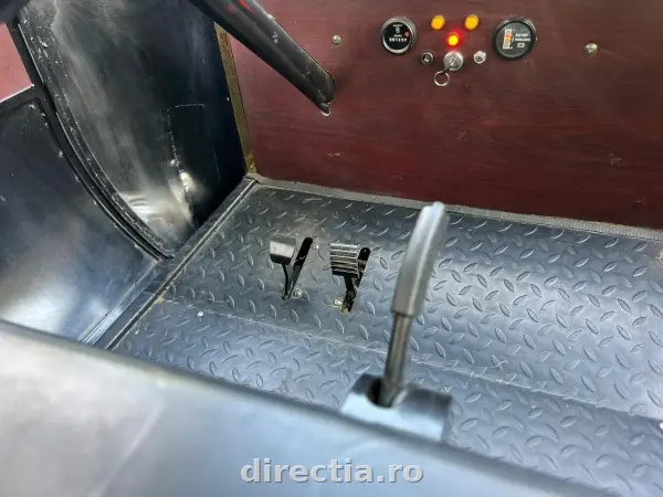 Poza anunț 19