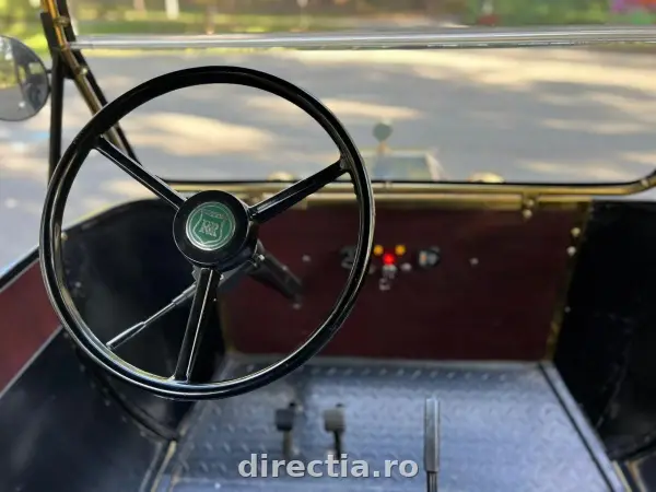 Poza anunț 18