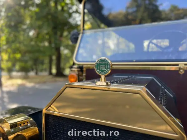 Poza anunț 12