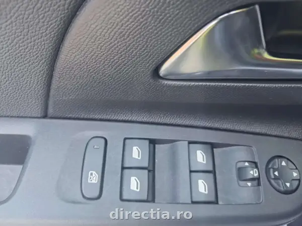 Poza anunț 12