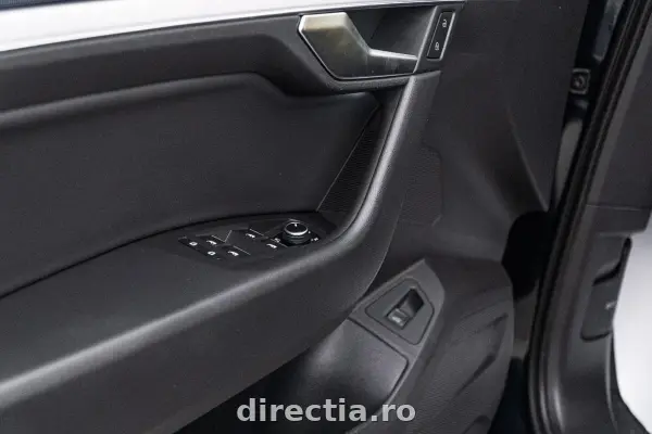 Poza anunț 35