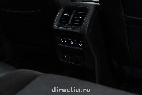 Poza anunț 26