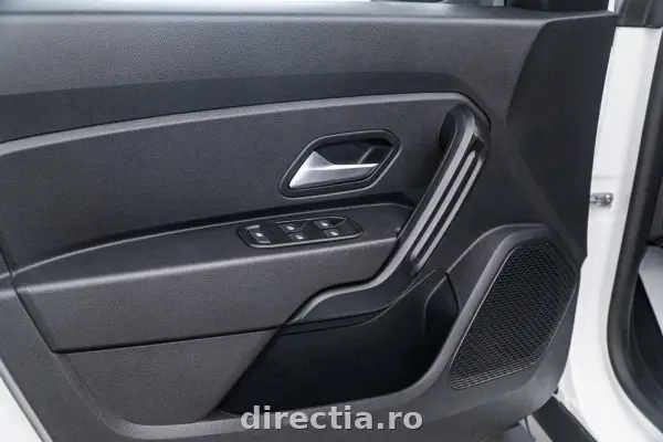 Poza anunț 26