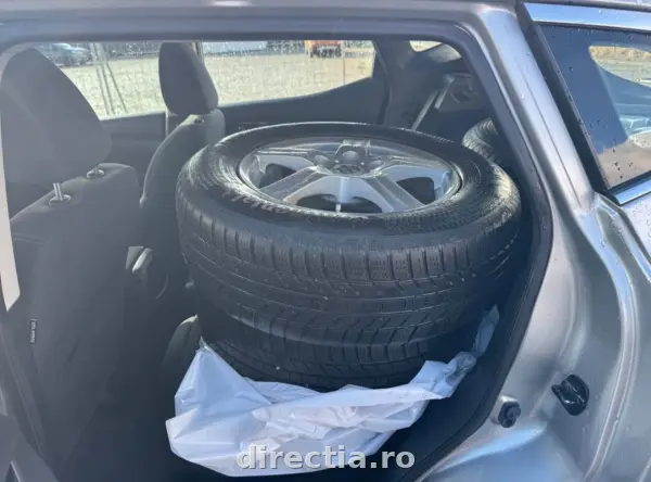 Poza anunț 14