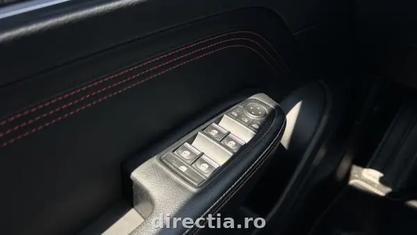 Poza anunț 26