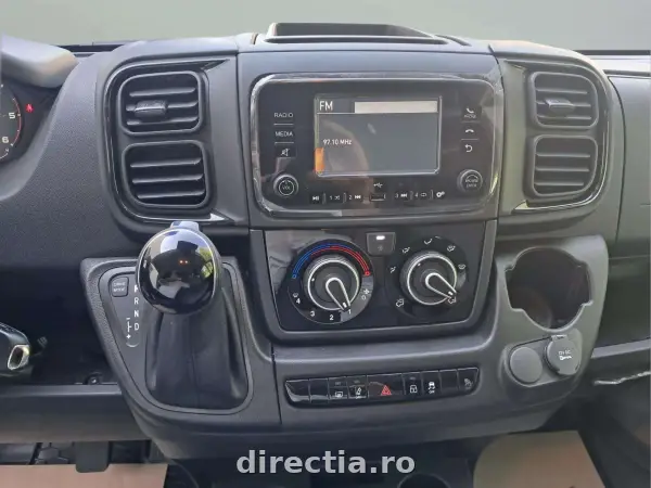 Poza anunț 19