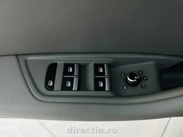 Poza anunț 11